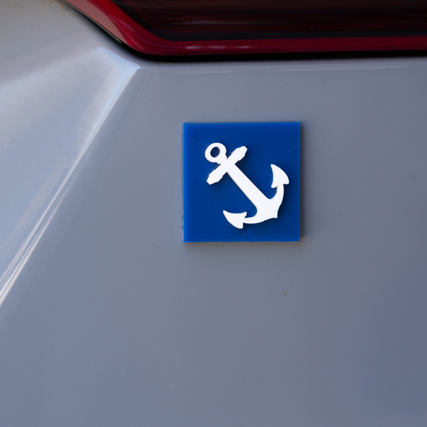Nautical Alphabet Tile for the Car – Anchor Flag