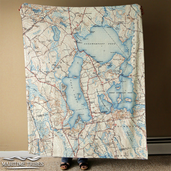 Lakeville, MA vintage map Blanket