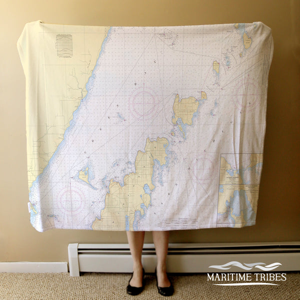 Green Bay, WI Nautical Chart Blanket