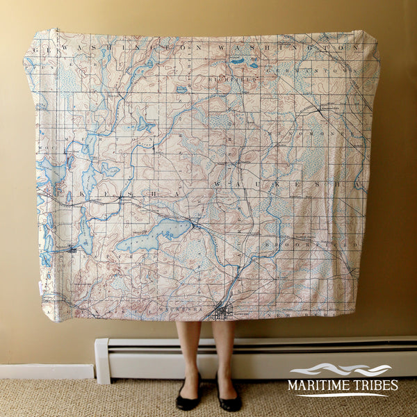 Pewaukee Lake Vintage Topo Map Blanket